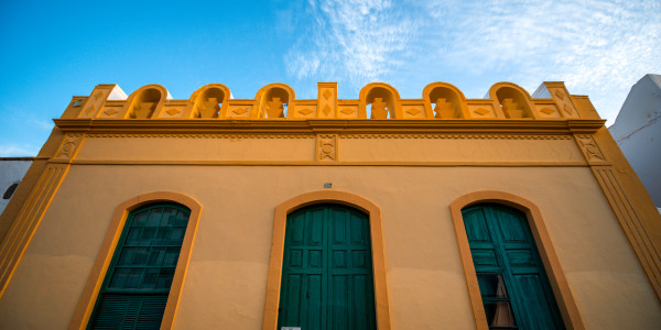 Pintar Fachadas de Casas Unifamiliares / Chalets en Zaragoza · Restauración de Fachadas